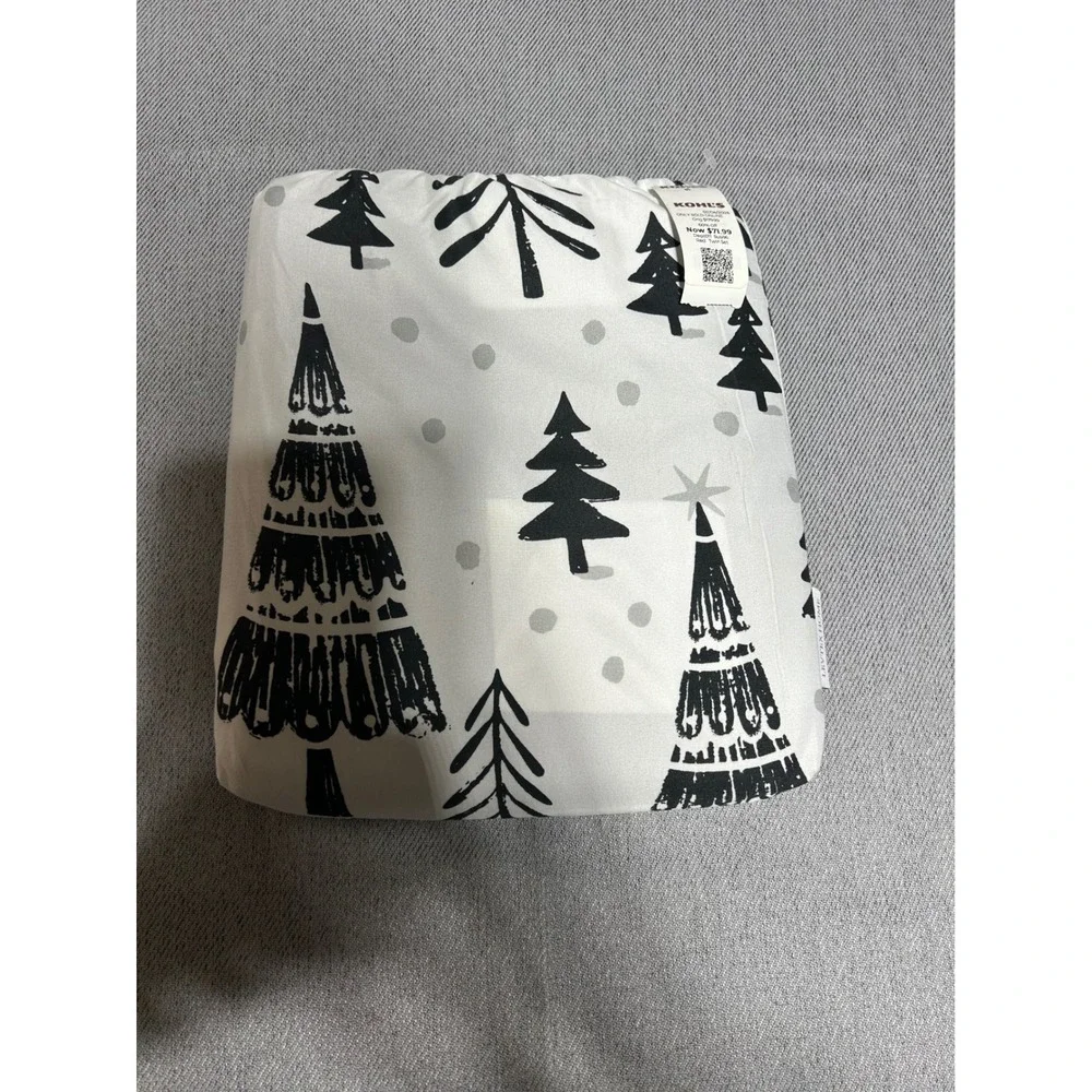 Levtex Home Sheet Set Twin White Black Christmas Tree Holiday Winter Woodland